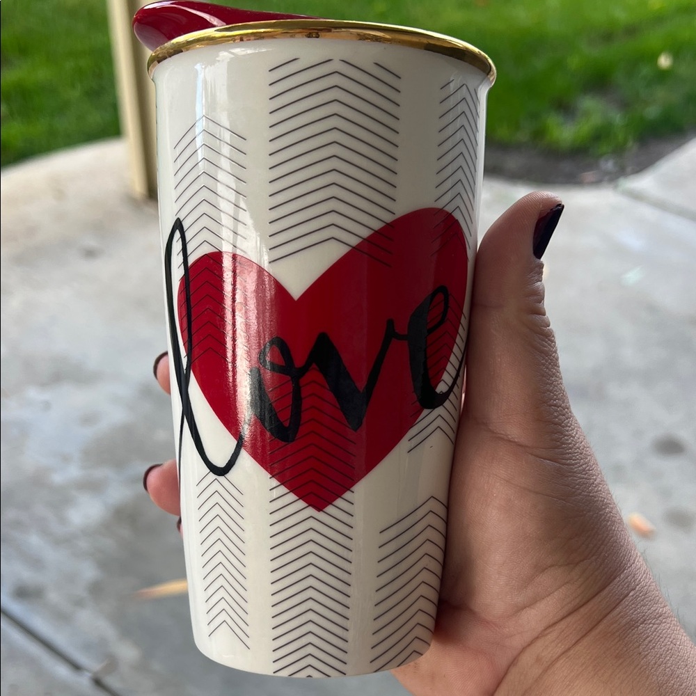 Starbucks 2014 Love coffee mug 12 oz Valentine’s Day mug